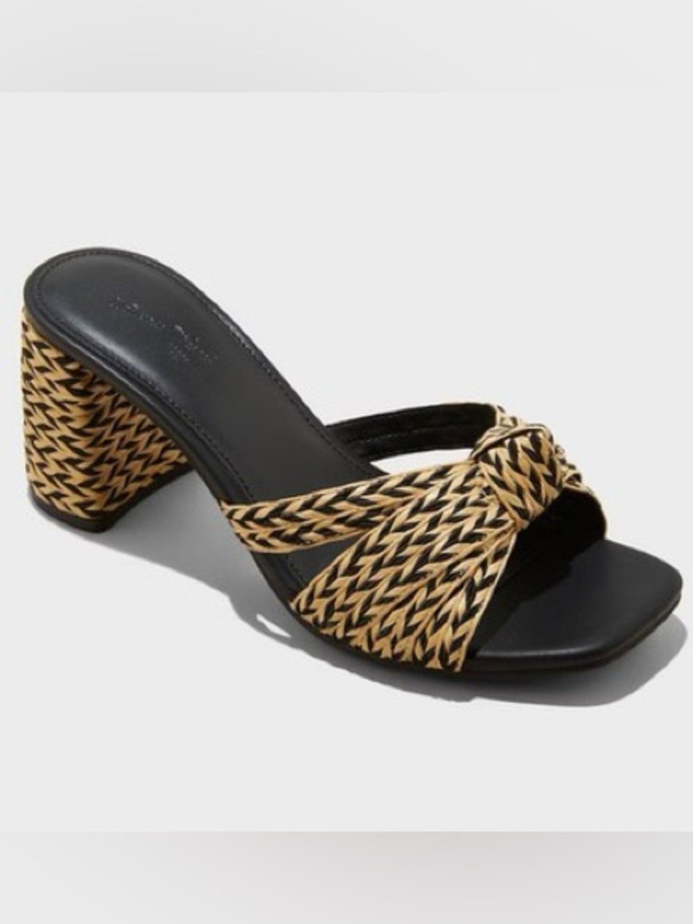 NWB Universal Thread Aaliyanh Raffia sandal heels